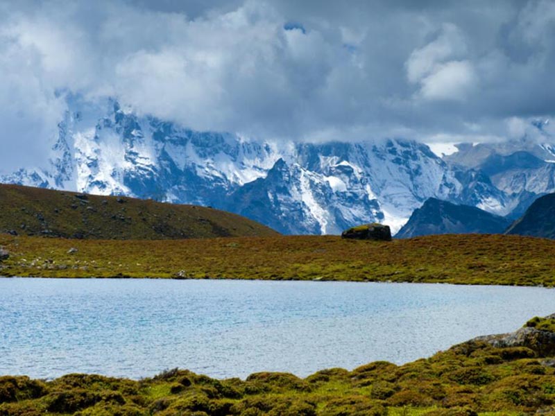水中酚類化合物檢測的預處理方法